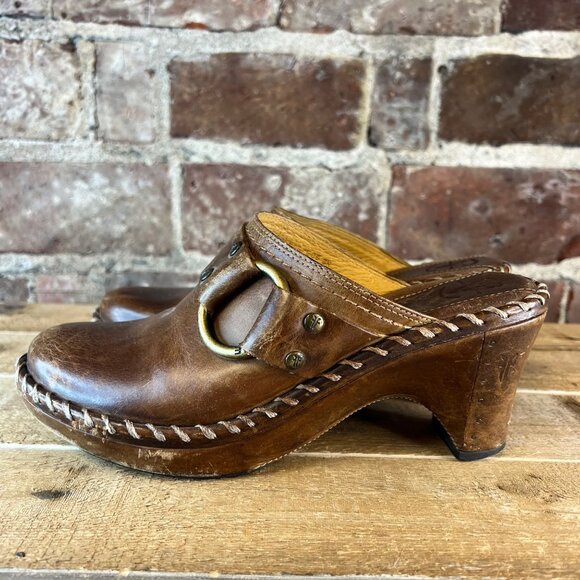 Frye Charlotte Women's Brown Leather Slip on Heeled Mules Clogs Size 8.5 - Picture 5 of 12